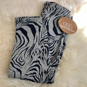 BNWT Egg Navy & Gray Jersey Leggings